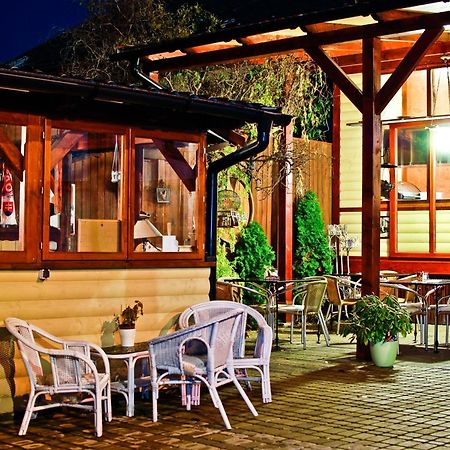 Penzion Restaurant Jakub Πόπραντ Εξωτερικό φωτογραφία